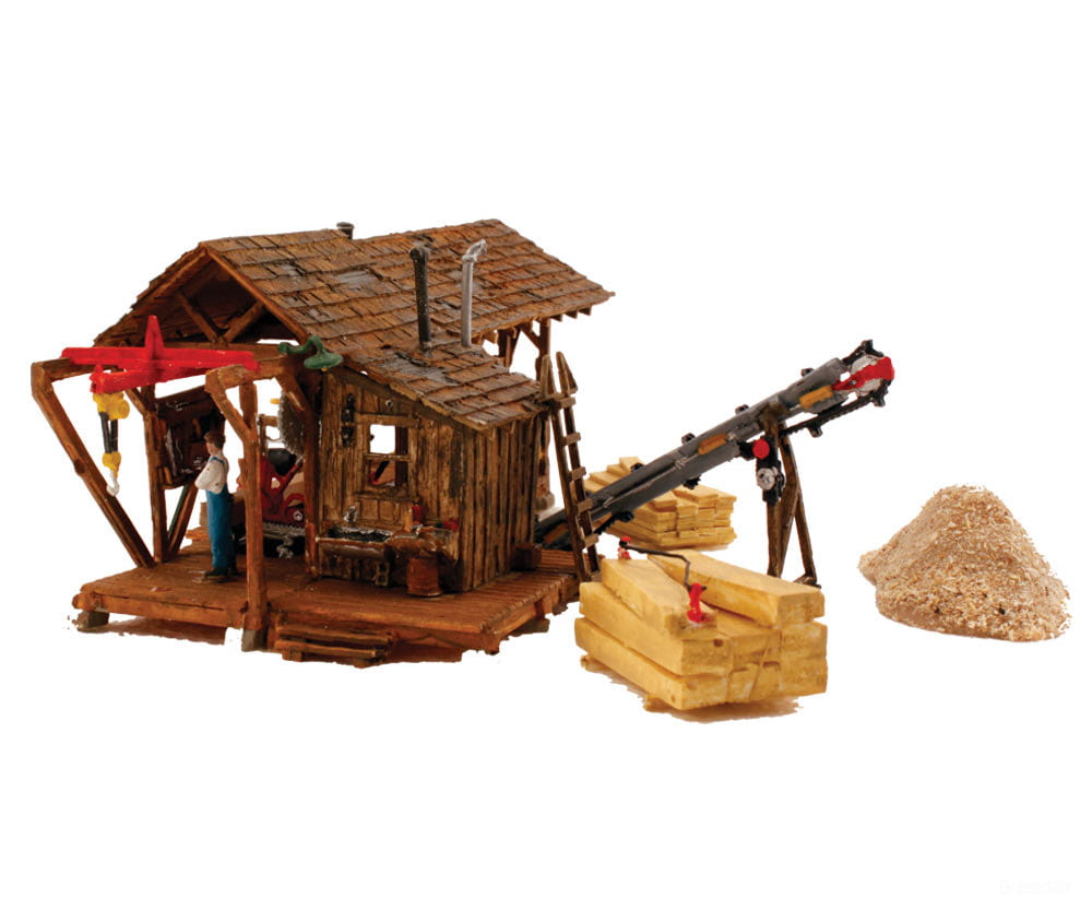 Woodland Scenics 5044 Buzz’s Sawmill (Lit) Ho Scale Structures