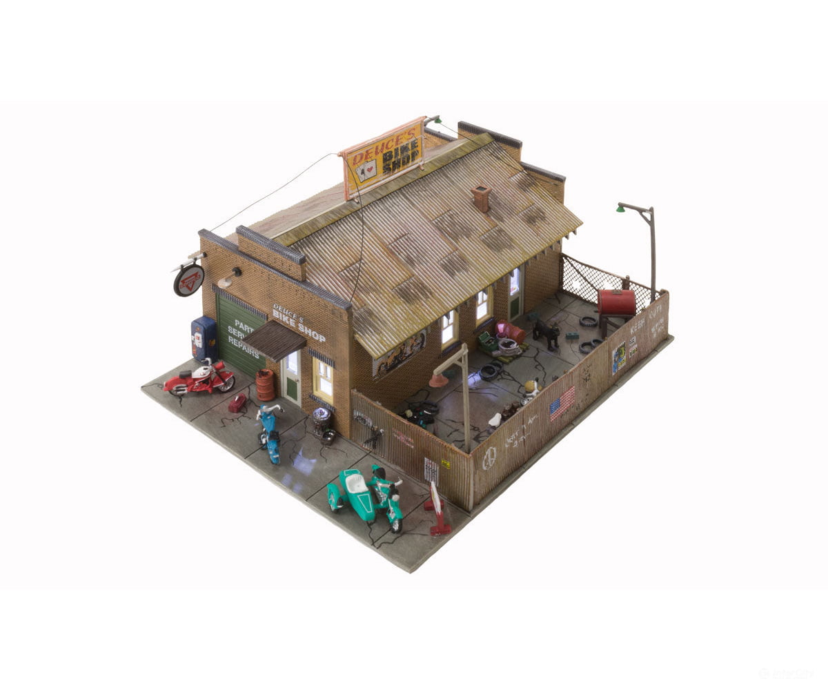 Woodland Scenics 5045 Deuce’s Bike Shop (Lit) Ho Scale Structures