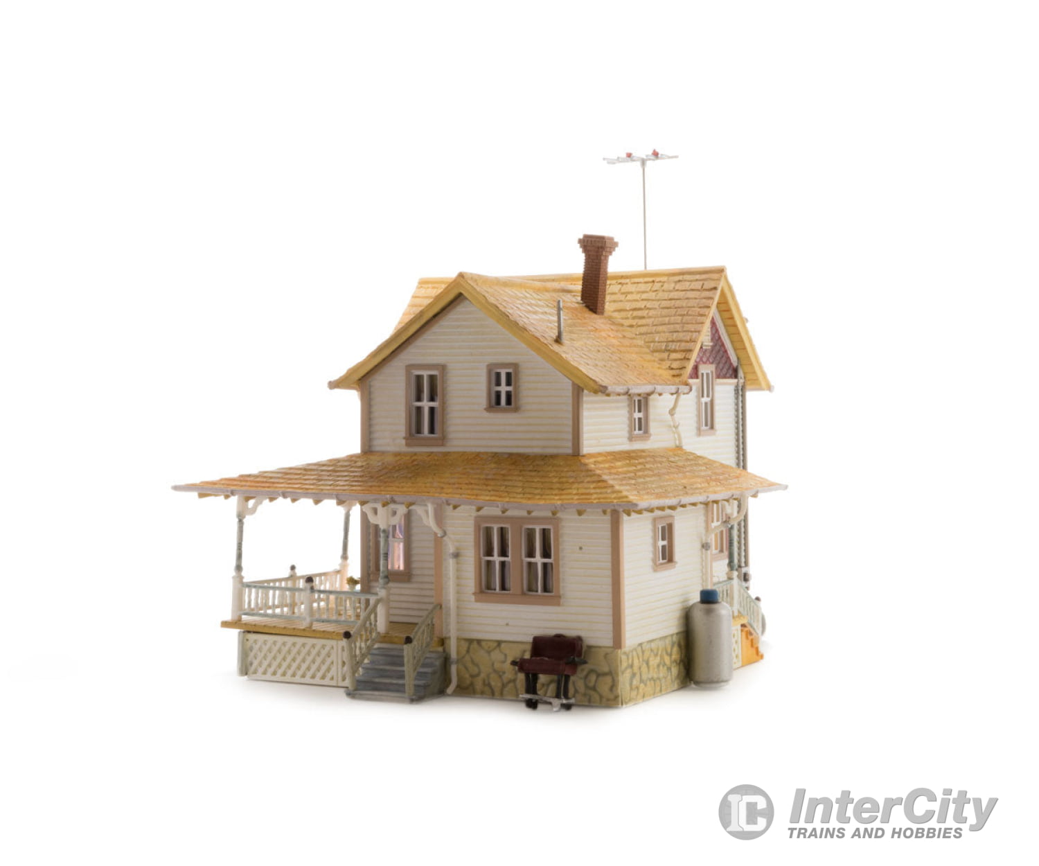 Woodland Scenics 5046 Corner Porch House (Lit) Ho Scale Structures