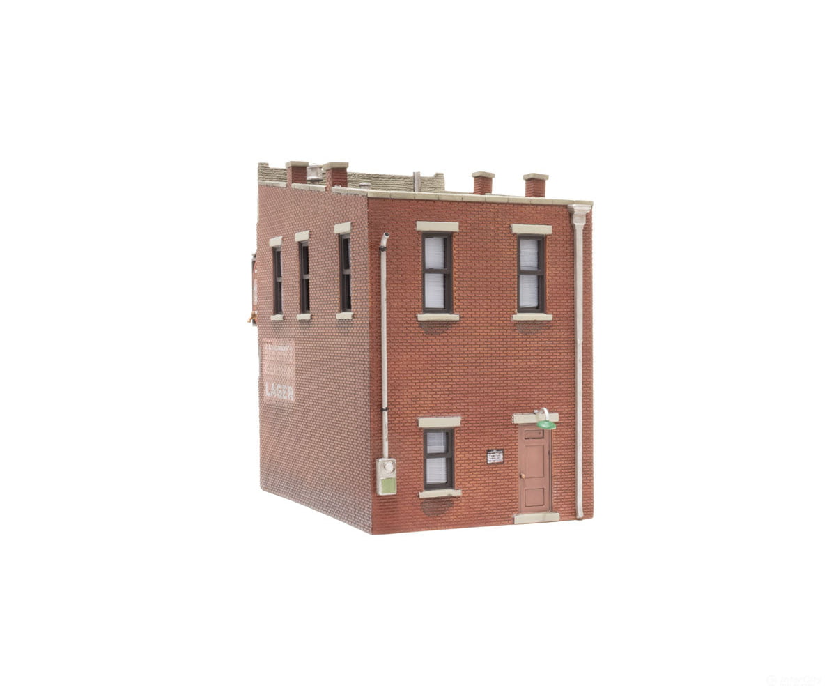 Woodland Scenics 5049 Sully’s Tavern (Lit) Ho Scale Structures