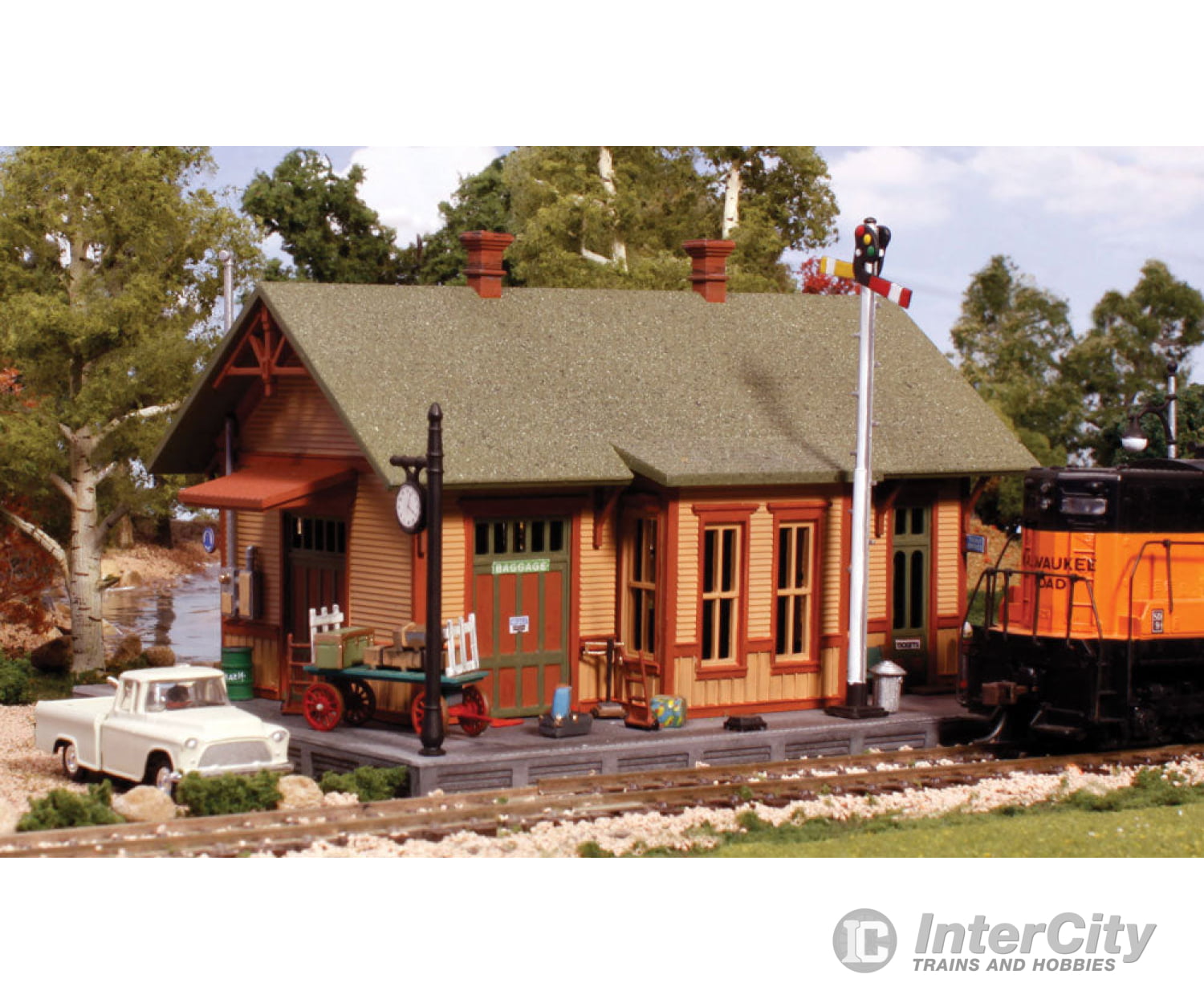 Woodland Scenics 5207 Station - Landmark Structures(R) - - Kit 4 - 1/32 X 2 - 15/16’ 10.2 7.46Cm