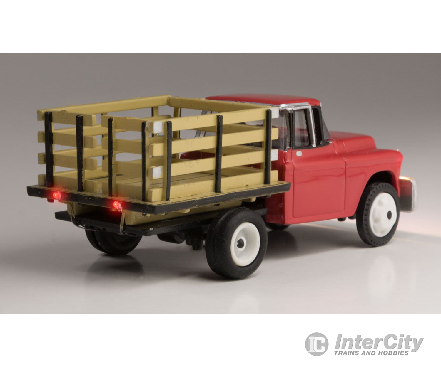 Woodland Scenics 5595 Heavy Hauler - Just Plug(R) Lighted Vehicle Red Cars & Trucks