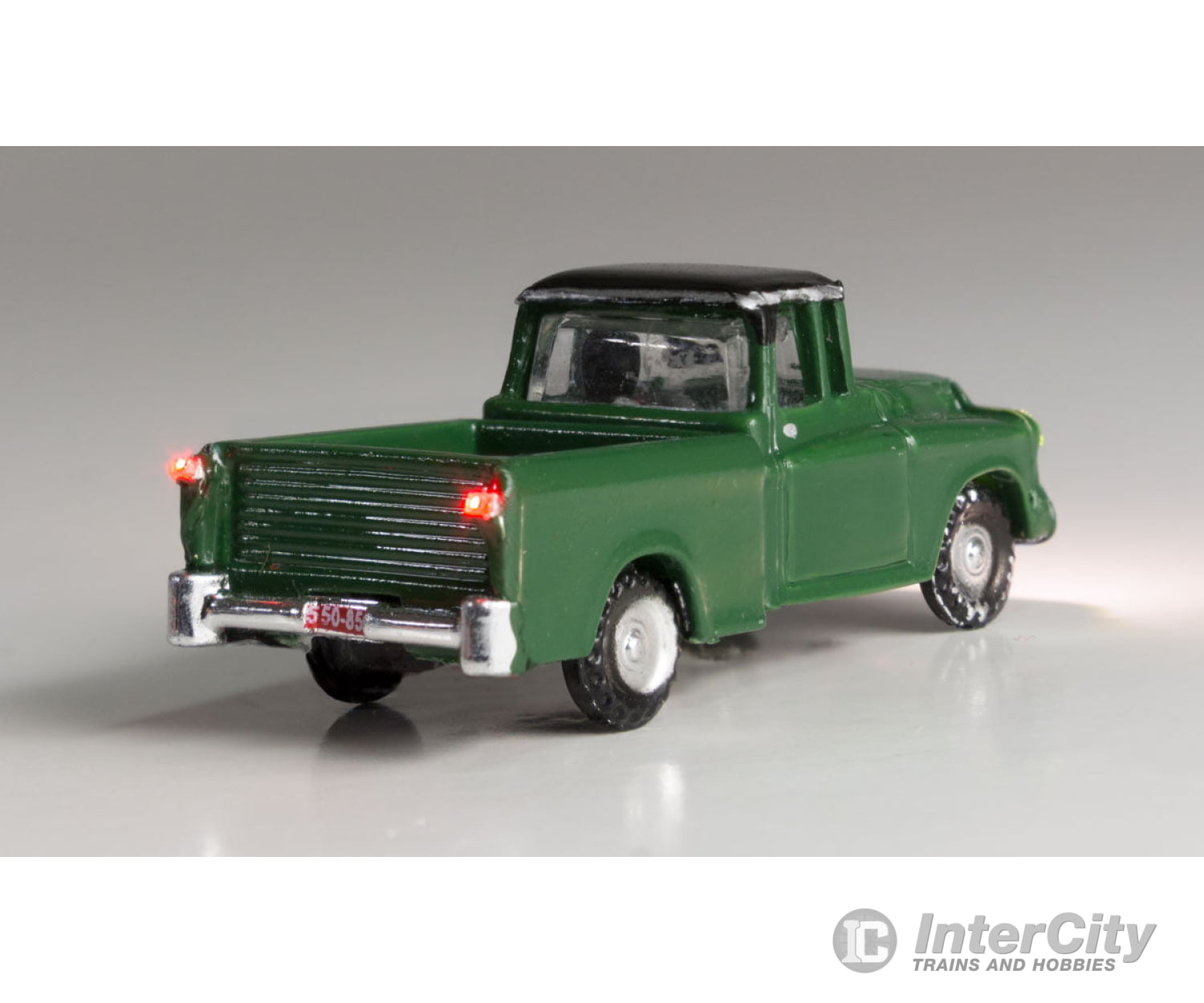 Woodland Scenics 5610 Green Pickup - Just Plug(R) Lighted Vehicle Cars & Trucks