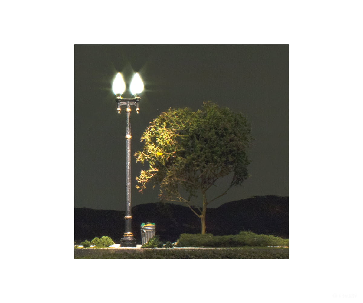 Woodland Scenics 5648 Double Lamp Post Street Lights (O) & Electronics
