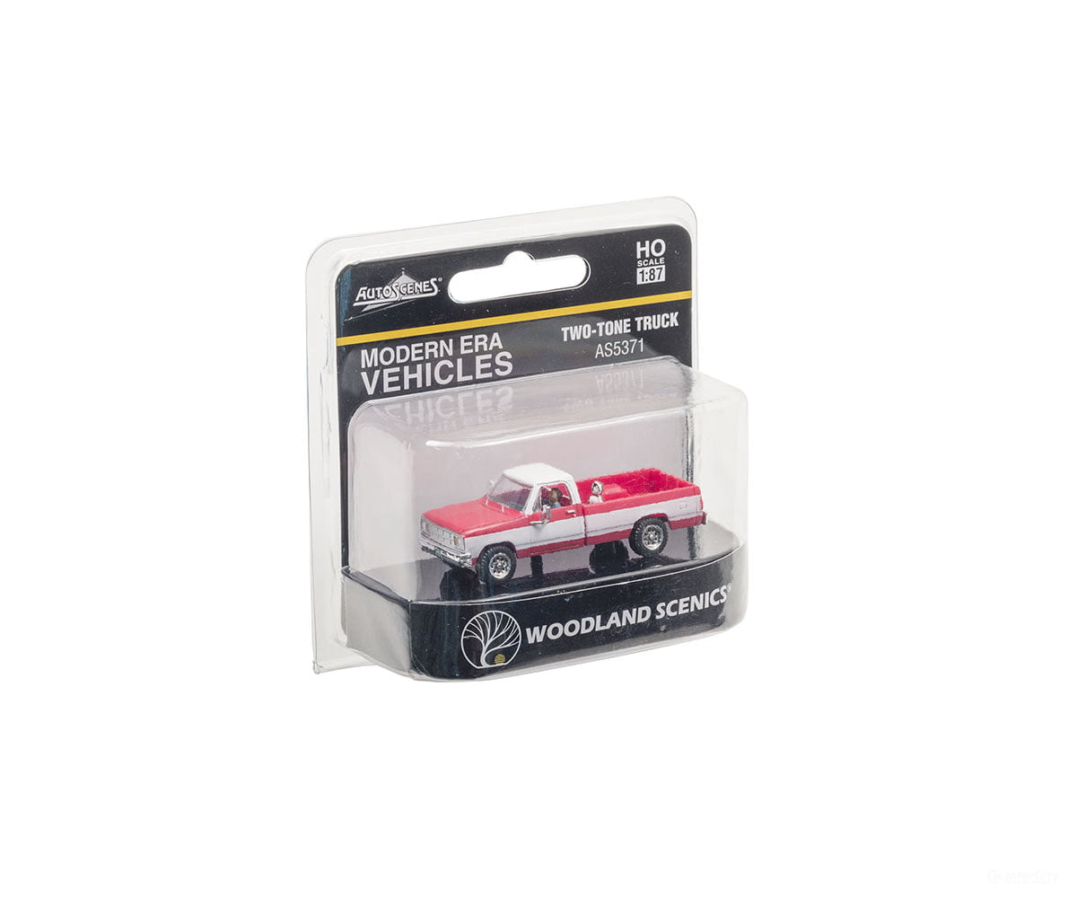 Woodland Scenics 5371 Truck - Modern Era Vehicles - - Red White Cars & Trucks