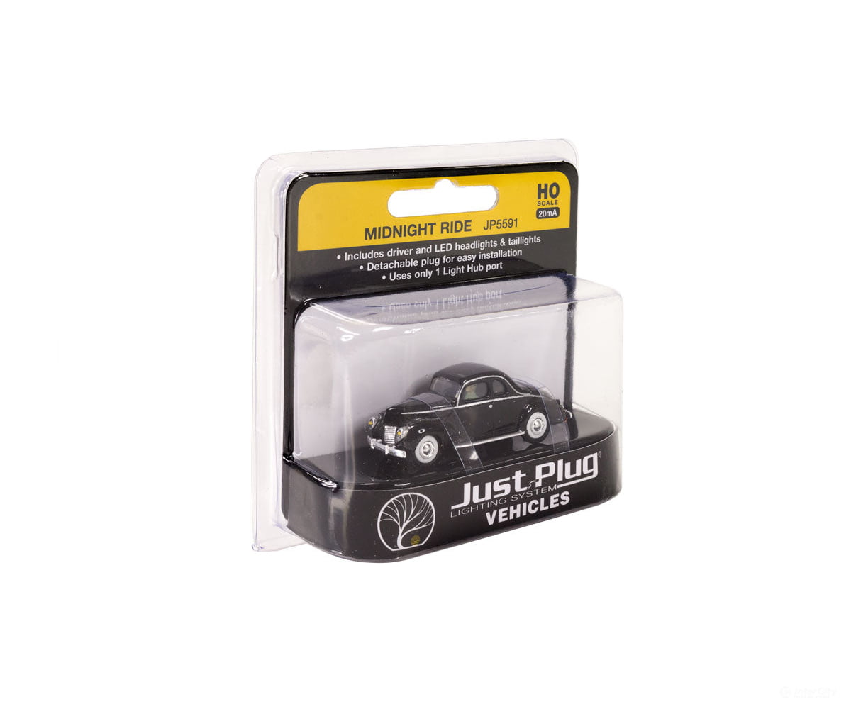 Woodland Scenics 5591 Just Plug(R) Lighted Vehicle Midnight Ride (Black) Cars & Trucks